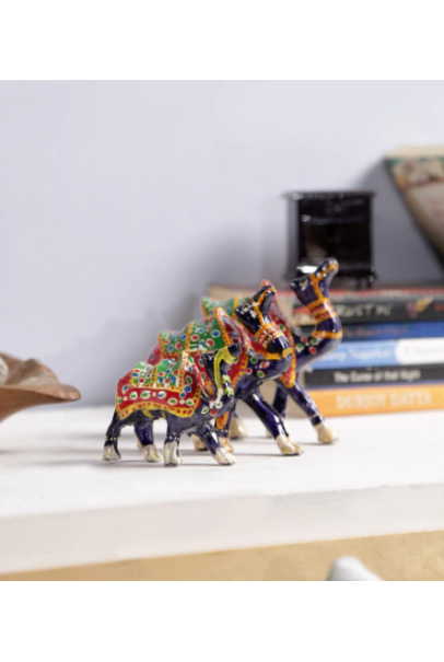 Multicolour Showpieces Set of 3 Multicolour Showpieces Set of 3